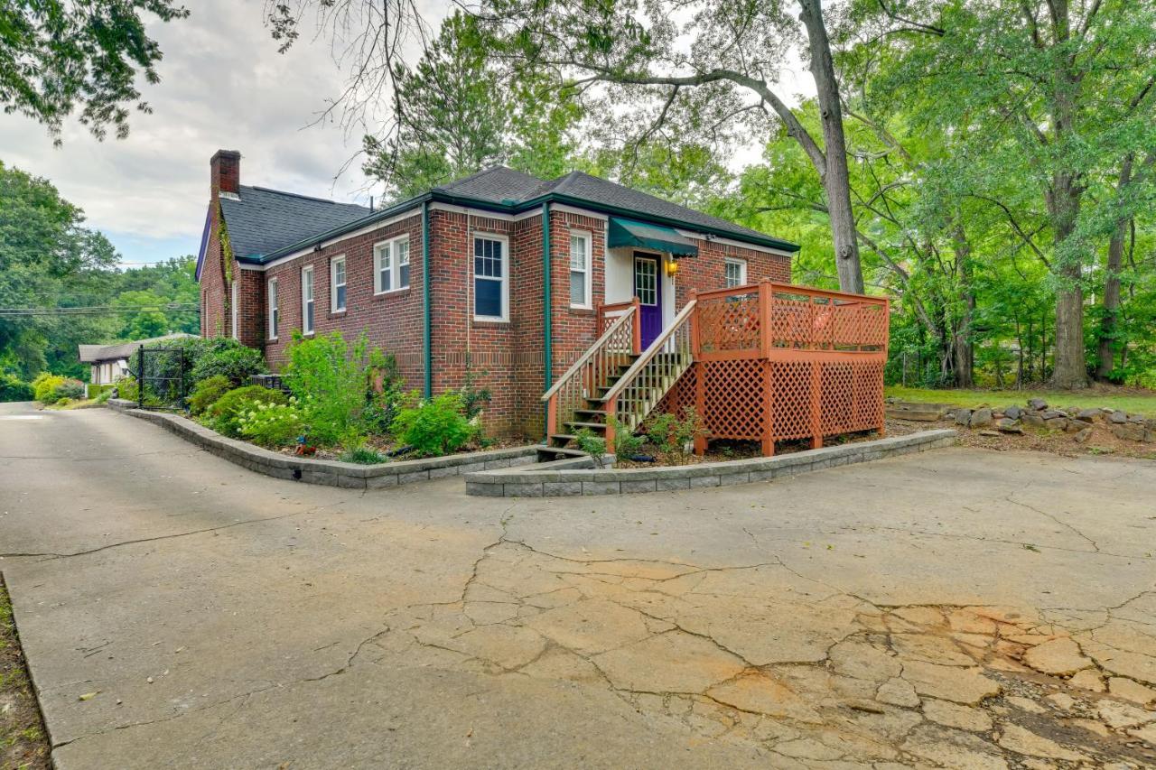 Atlanta Home With Deck 6 Mi To Downtown! Exterior photo